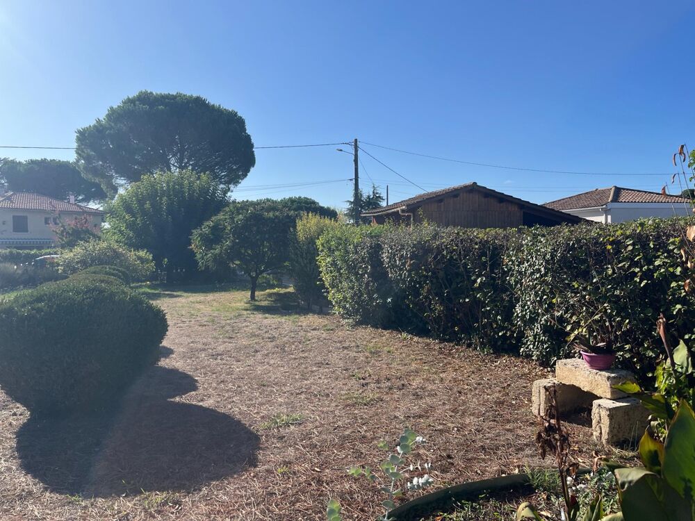 Vente Terrain Terrain 800 m2 constructible sur Vayres Vayres