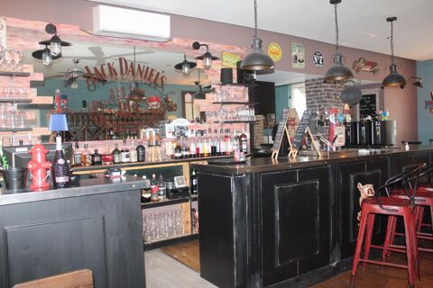 Rare sur le march&eacute; � H&ocirc;tel-restaurant de charme avec fort potentiel touristique 614000 17240 Saint-genis-de-saintonge