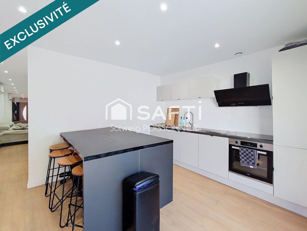 Maison rénovée de 145 m² avec jardin  Ceintrey