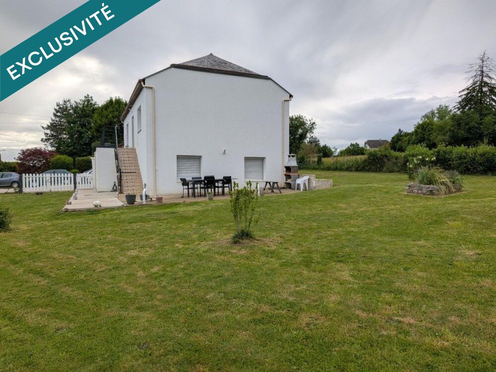 maison rénovée avec terrain clos à ARC ET SENANS