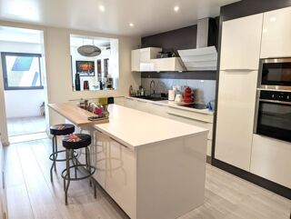  Maison � vendre 10 pi�ces 340 m�