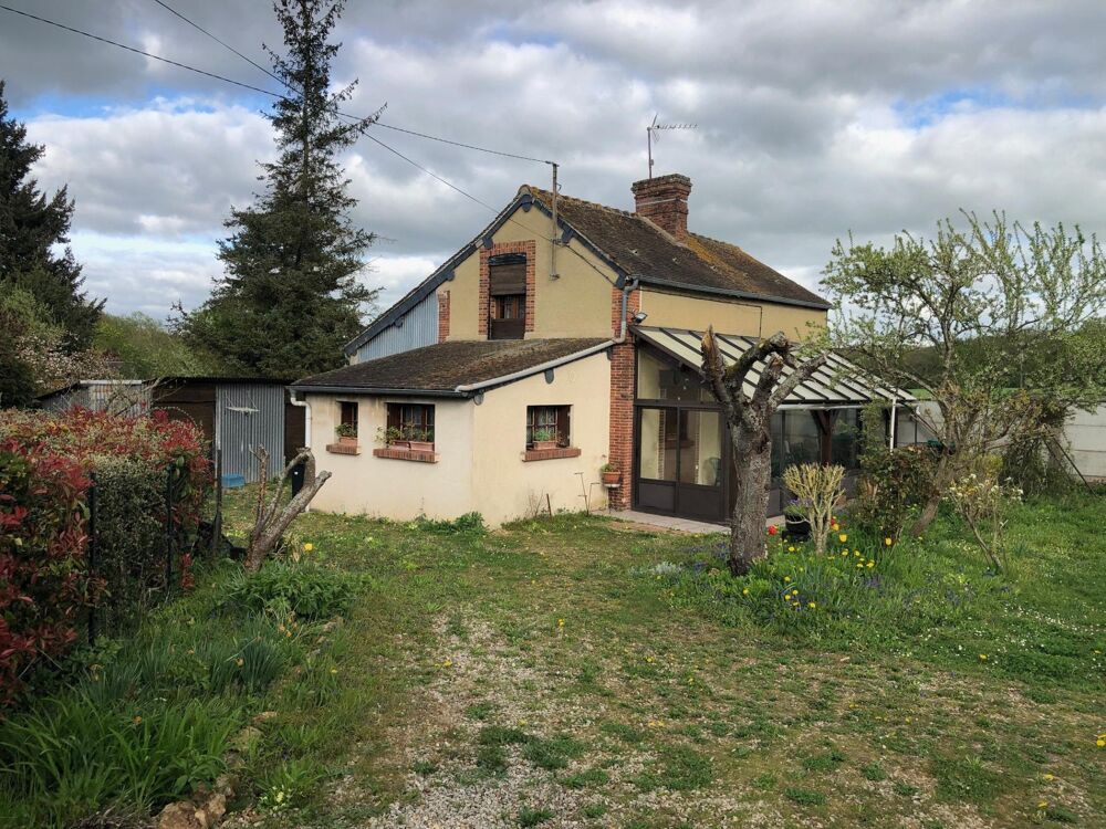 Maison de village au calme en fond d'impasse