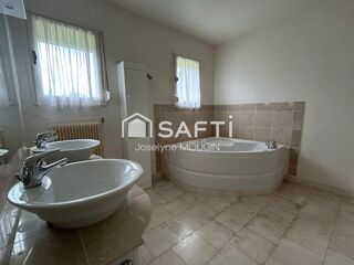  Maison � vendre 7 pi�ces 220 m�