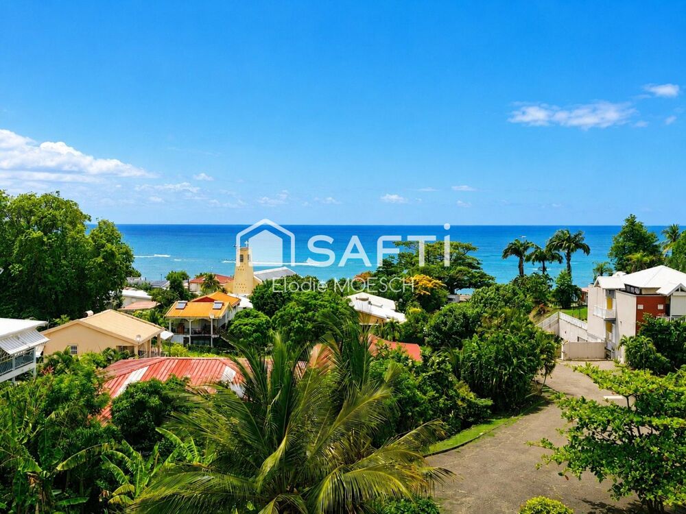 Vente Appartement Sutdio avec magnifique vue mer à Tartane à deux pas de la plage ! La trinite
