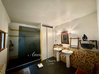  Maison � vendre 7 pi�ces 235 m�