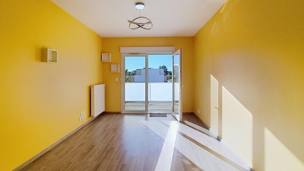 Vente Appartement Deuxième étage - T2 récent avec balcon et vue dégagée ! La rochelle
