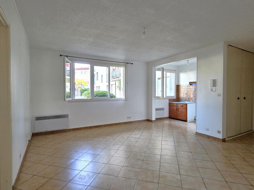 Vente Appartement T2 lumineux avec cave et parking au cœur de Limay Limay