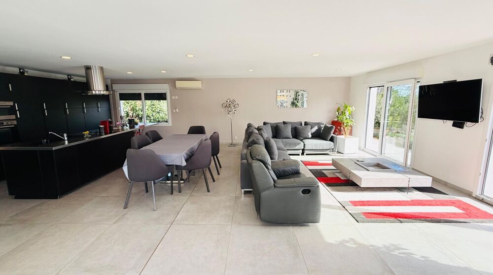 � vendre  Maison Bagnols-en-For�t (83600)