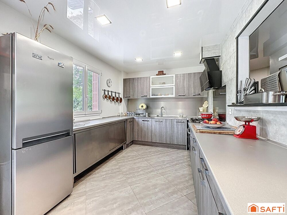 Vente Maison proche SENS commodités et gare direct Paris Fontaine-la-gaillarde
