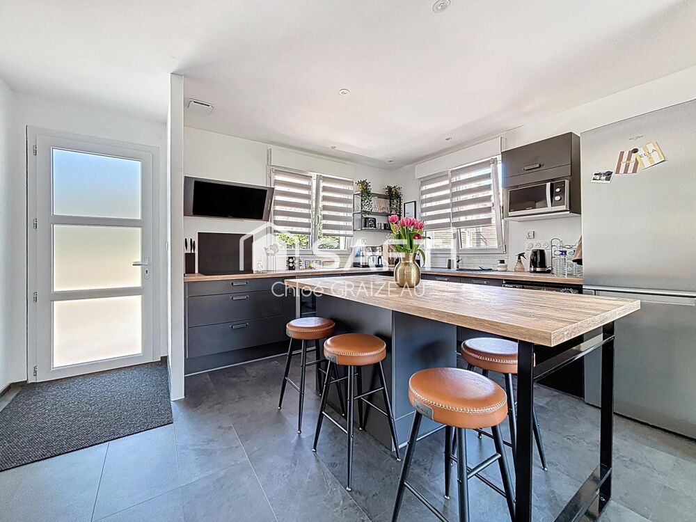 Maison rénovée en 2 logements  121 m² habitables