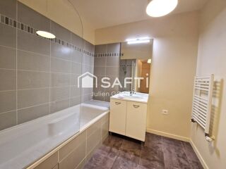  Appartement  vendre 3 pices 64 m