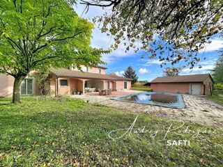  Maison � vendre 10 pi�ces 224 m�