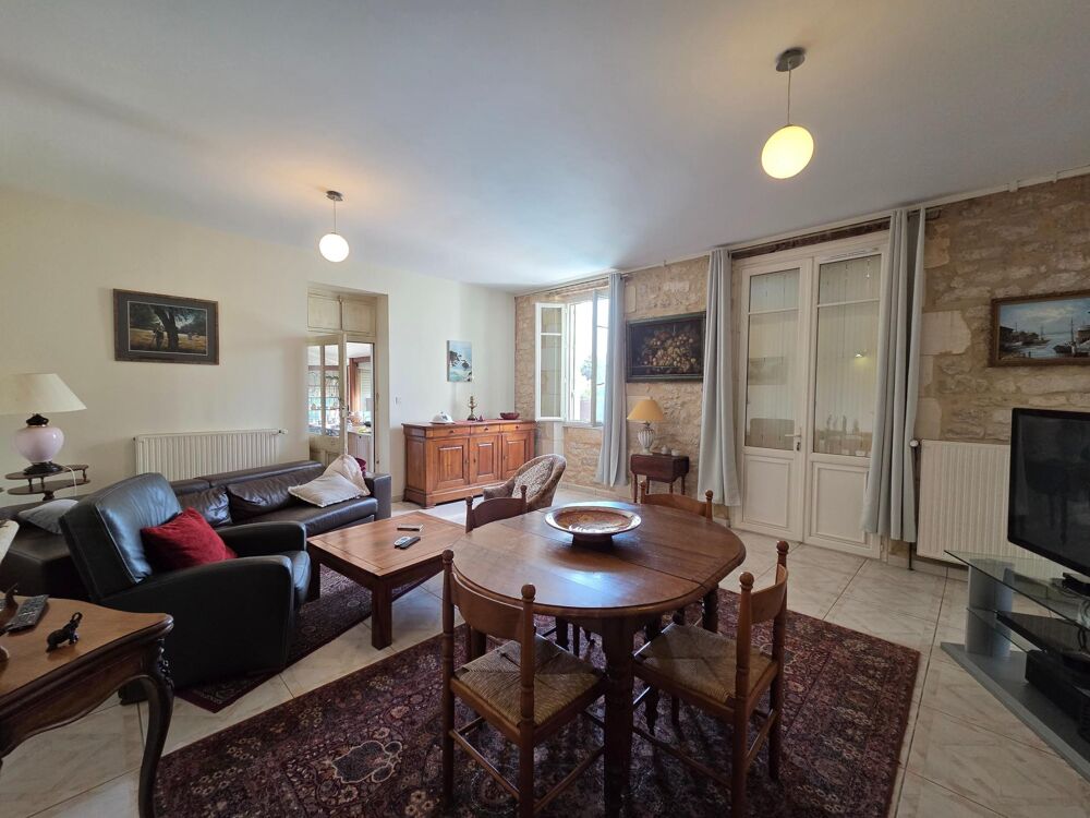 Vente Maison Maison atypique, secteur calme, piscine Campugnan