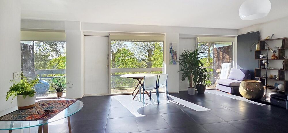 Appartement 5 pièces 107 m² · à Versailles · 107 m² · 550 000 €