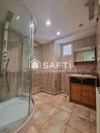  Maison � vendre 6 pi�ces 163 m�