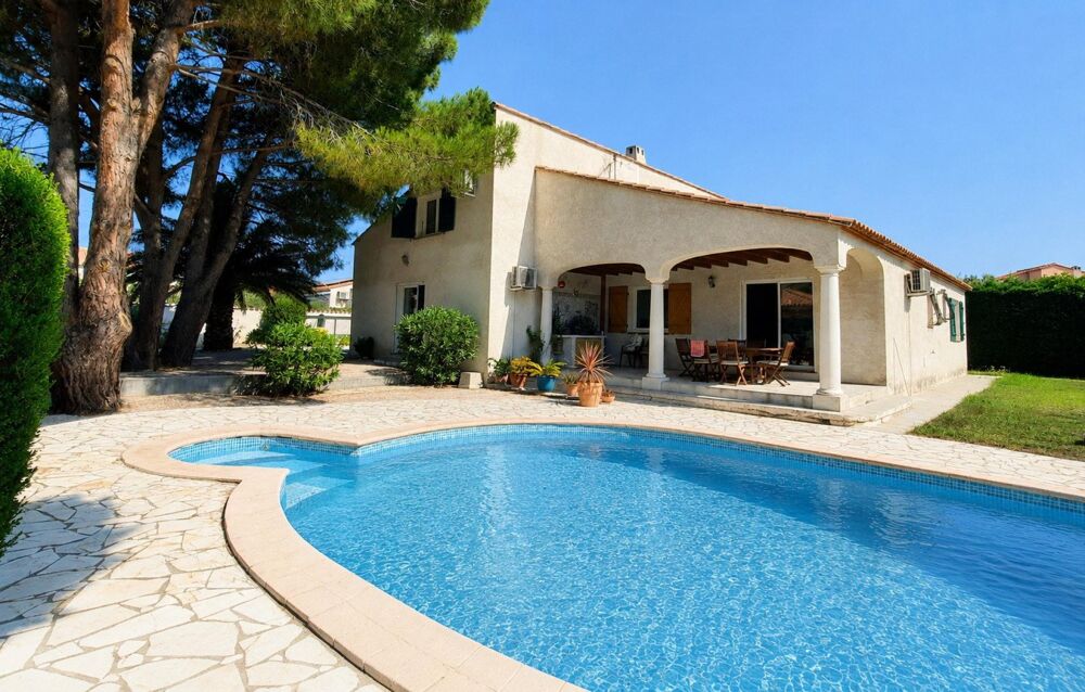 Vente Maison Villa 4 faces avec piscine et grand parc arboré Ortaffa