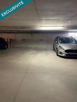  Parking / Garage à vendre 12 m²