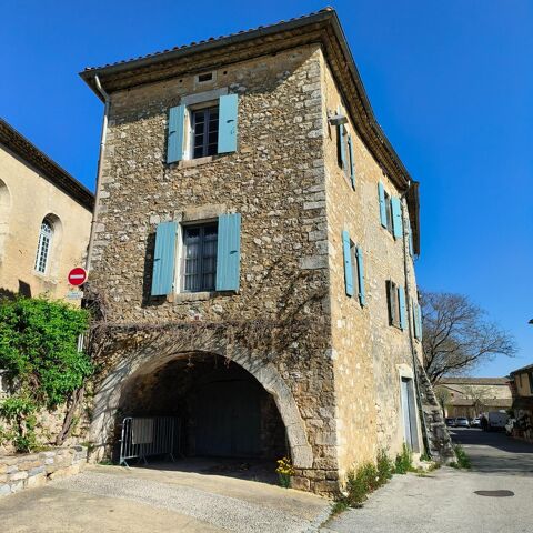   Maison dans le centre du village Maison - 6 pi�ce(s) - 120 m�