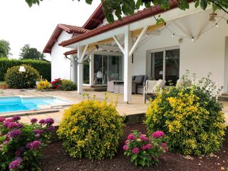  Maison � vendre 6 pi�ces 200 m�