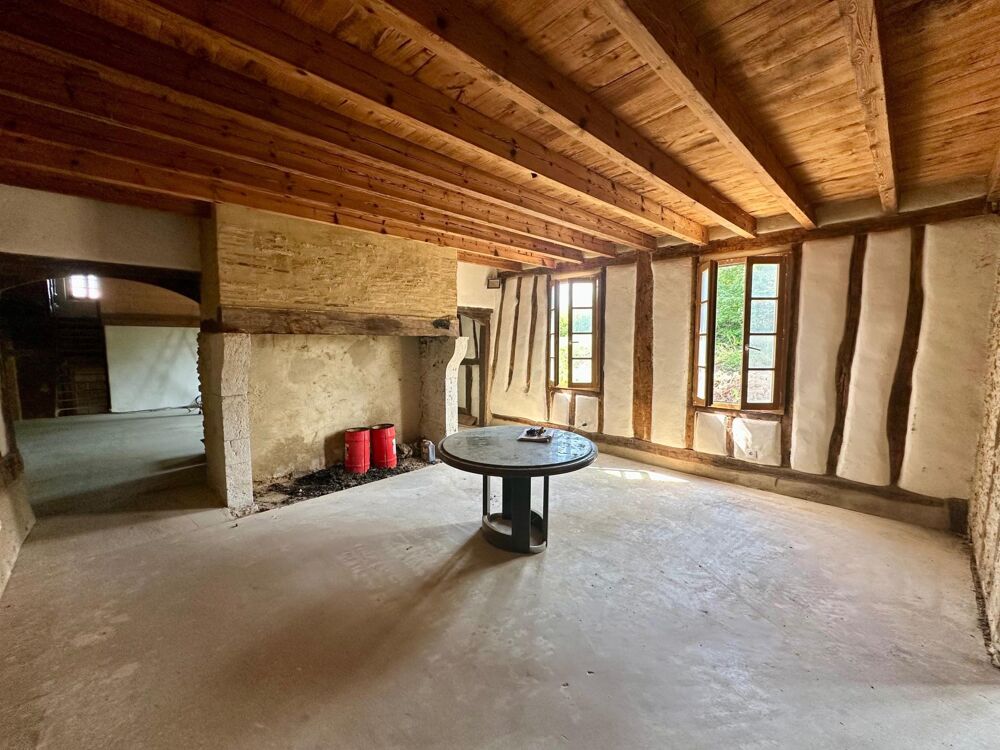 Vente Maison Magnifique corps de ferme de 390m² sur un terrain d'environ 2.5 hectares avec nombreuses dépendances. Manciet
