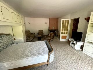  Immeuble  vendre 302 m