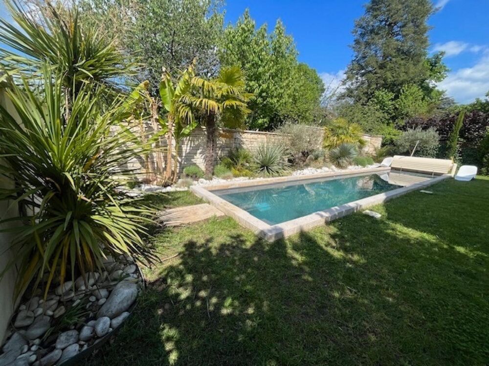 Vente Maison Rare dans le secteur. Maison rénové avec de belles  prestations proche de la ville avec piscine Cahors