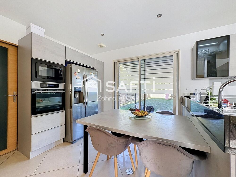 Vente Maison MAISON INDIVIDUELLE – 140 M² UTILES – 4 CHAMBRES – TERRAIN 900 M² – GRAND GARAGE 43 M² Vinantes