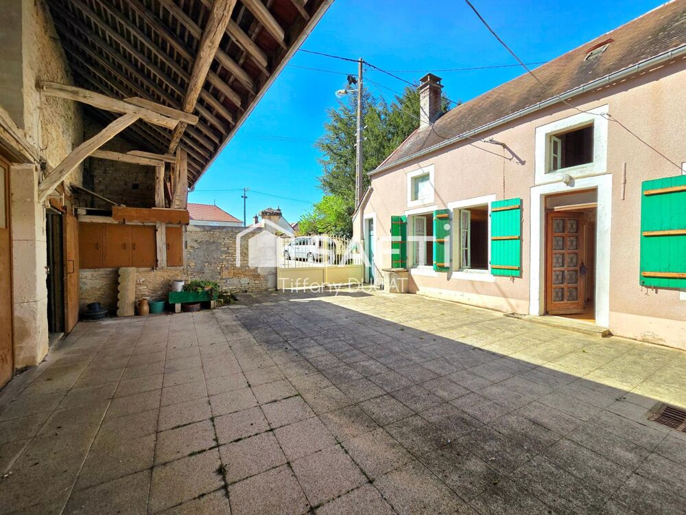 Vente Maison Maison avec dépendances et verger à rénover Channes