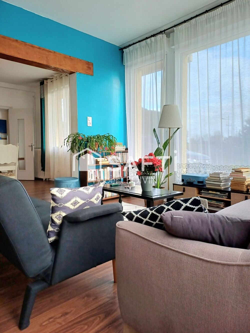 Vente Maison BAISSE DE PRIX ! Jolie maison de bourg des années 70, rénovée en 2022, alliant avec goût le style 