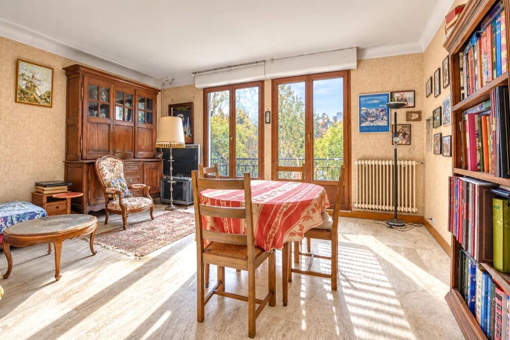 Vente Maison Maison de 12 pièces de 230 m² à La Celle-Saint-Cloud La celle-saint-cloud