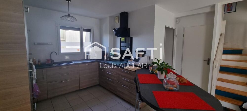Vente Maison Maison 4 pièces avec garage - La Salvetat-Saint-Gilles La salvetat-saint-gilles