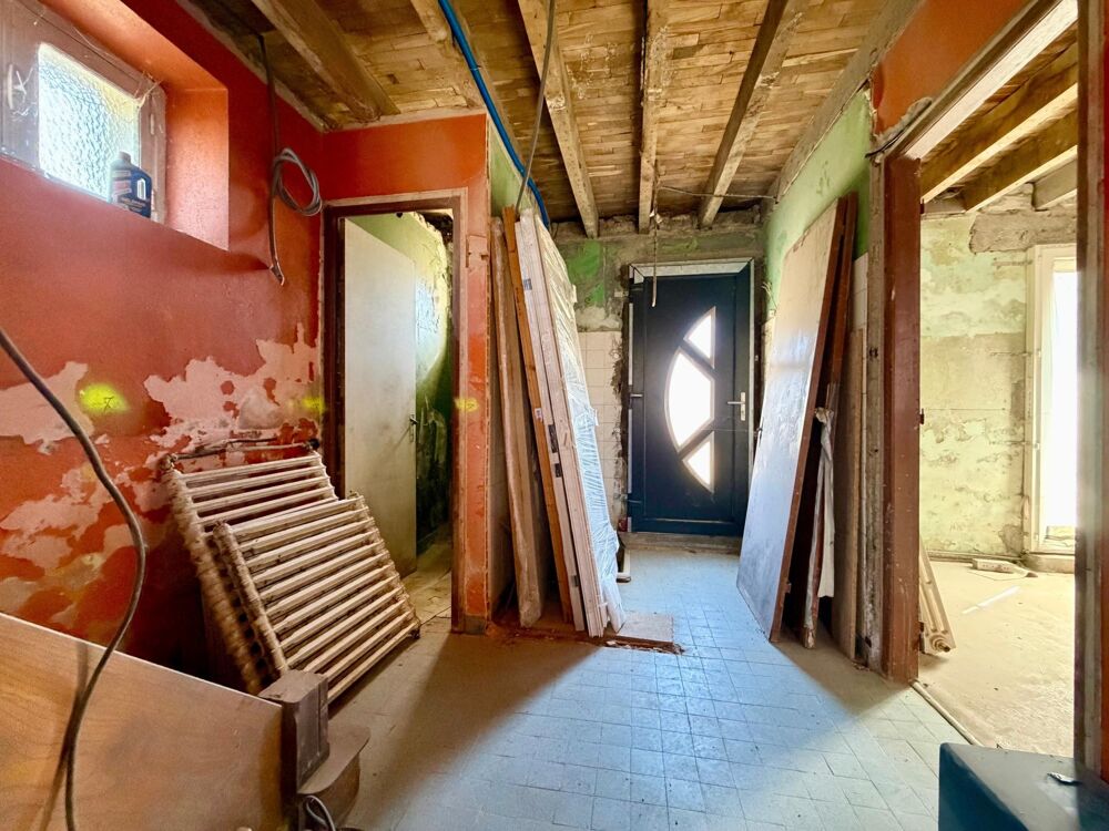 Vente Maison Maison à rénover avec dépendance, garage et terrain de 1 100 m². Bannalec