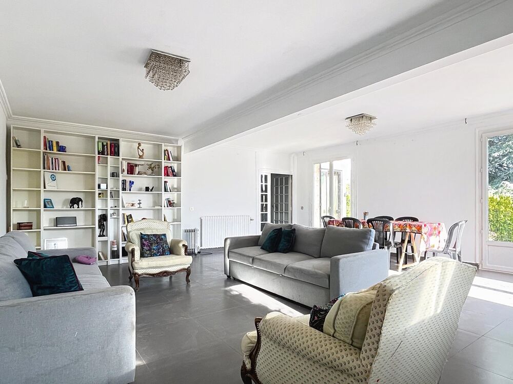 Maison de 180 m²  5 CHAMBRES  SS-SOL TOTAL