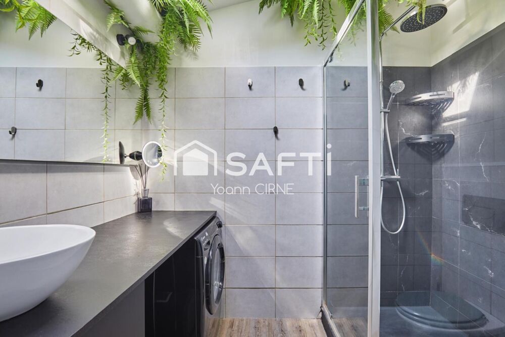 Vente Appartement Duplex T2/3 50 m2 centre historique Aix-en-provence