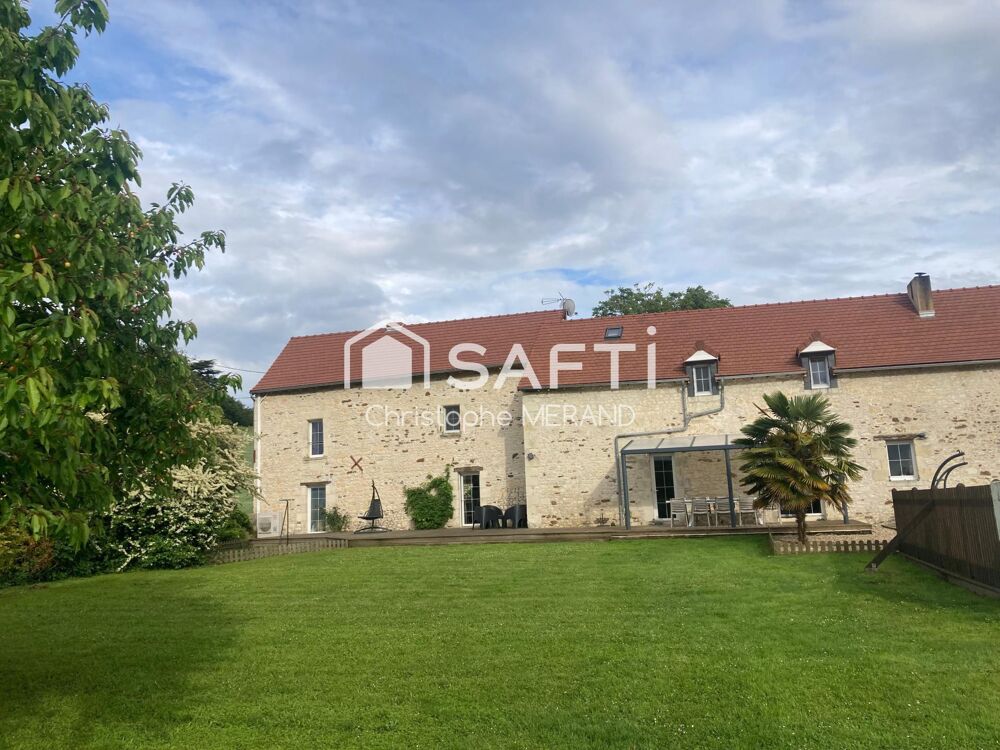 Vente Maison Fermette 7 chambres proche du centre de DANGE SAINT ROMAIN Dange-saint-romain