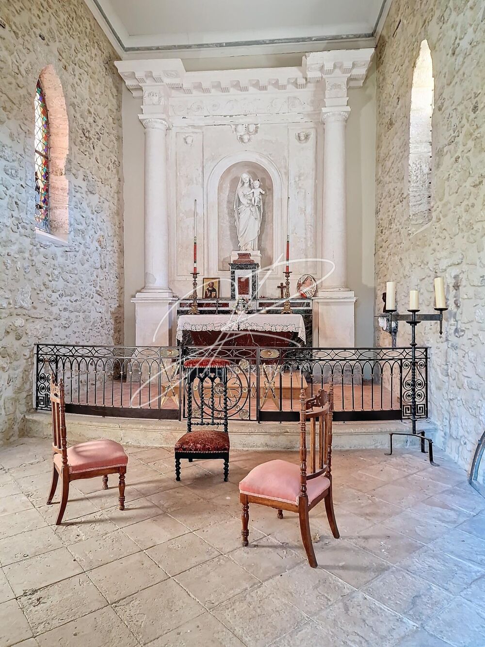 à vendre  Propriété/château Pézenas (34120)
