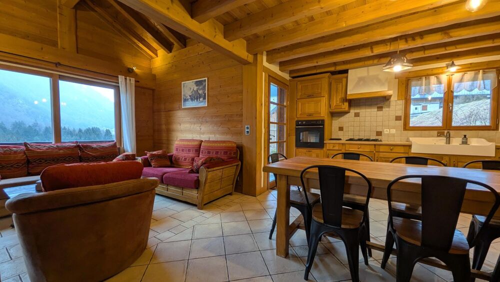 Vente Maison Chalet familial au coeur d'un village authentique à proximité du domaine des Portes du Soleil Bonnevaux