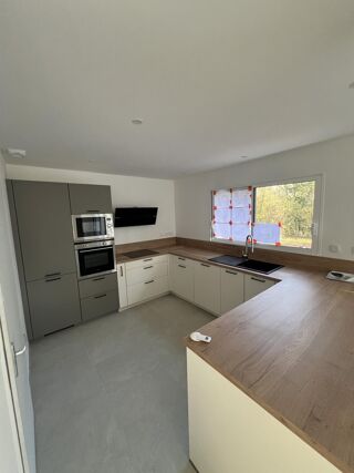  Maison 5 pi�ces 121 m� Locmine