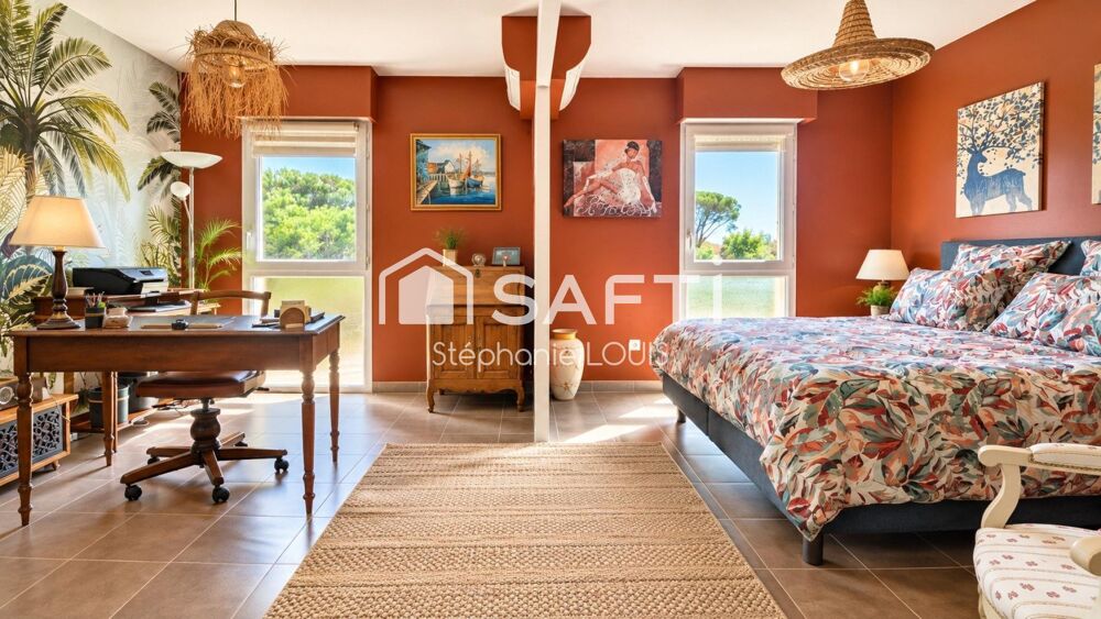 Vente Appartement T4 dernier étage avec toit-terrasse et jacuzzi Frejus