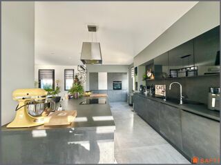  Maison � vendre 8 pi�ces 212 m�