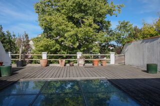  Maison  vendre 7 pices 350 m