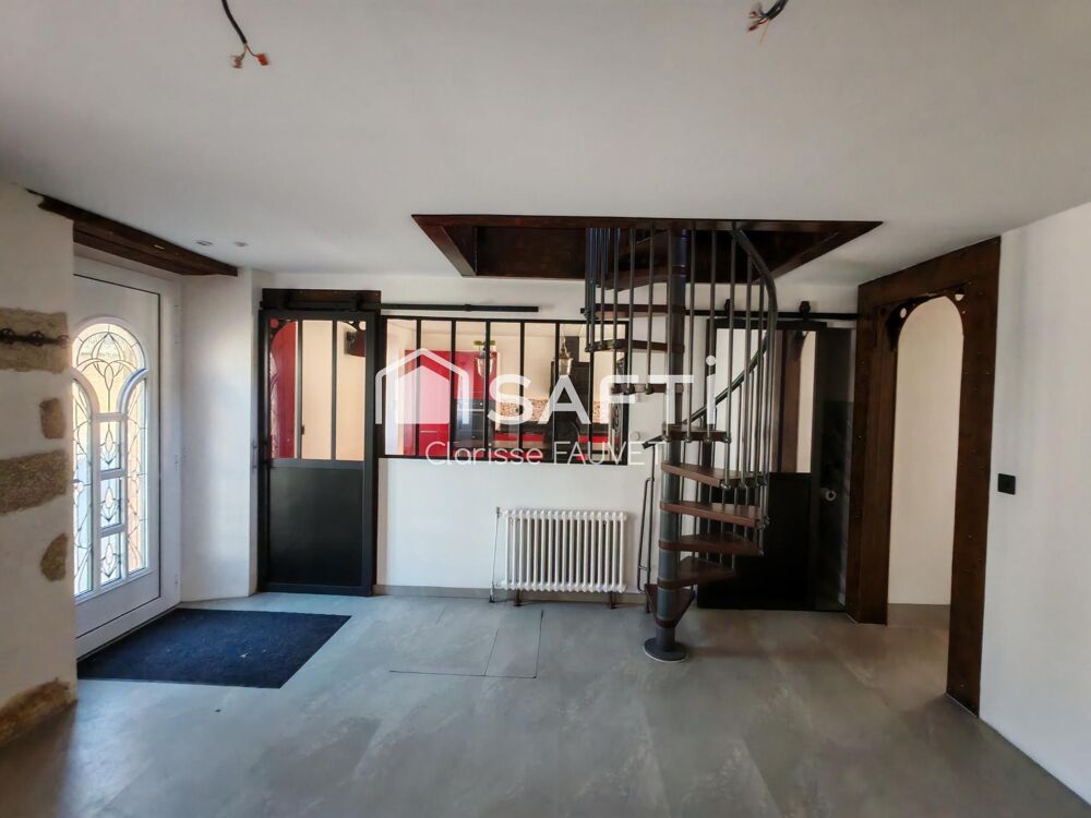 Très belle maison atypique rénovée avec goût