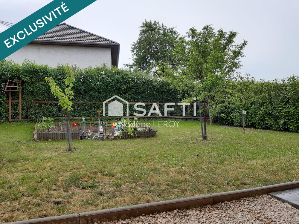 Maison mitoyenne avec jardin