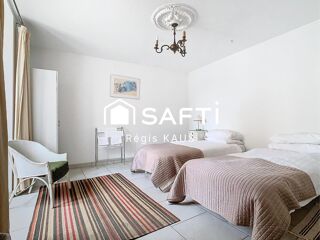  Maison � vendre 12 pi�ces 296 m�