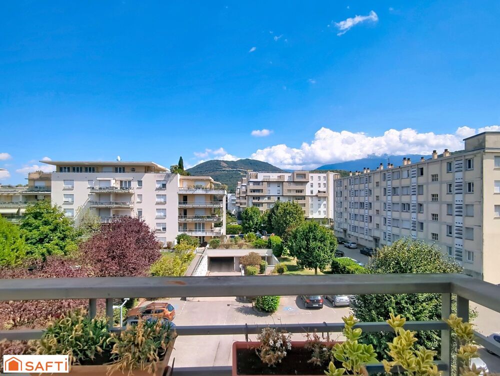 Vente Appartement Appartement 2 pièces - terrasse Dernier étage Echirolles