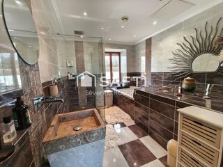  Maison à vendre 7 pièces 241 m²