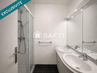  Maison à vendre 13 pièces 275 m²