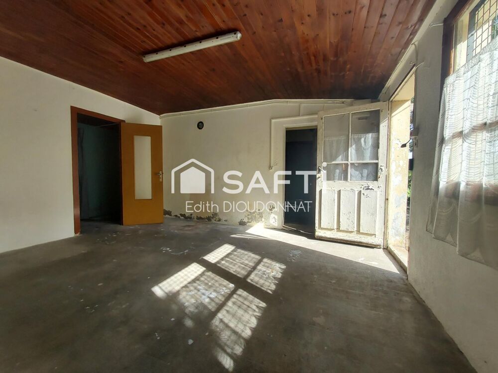 Vente Maison Ancienne longère avec dépendances à rénover Saint-vincent-sur-graon