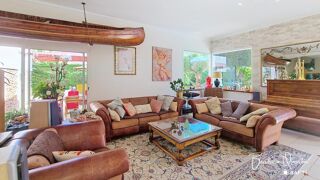  Maison � vendre 6 pi�ces 205 m�