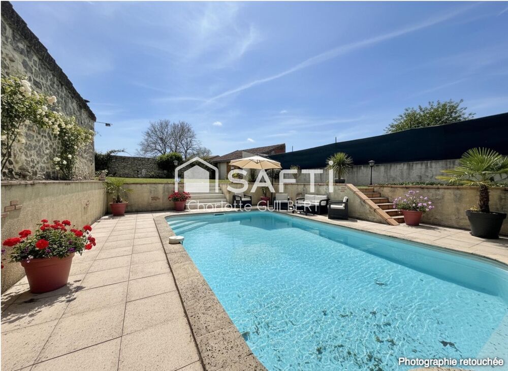 Vente Maison Maison de charme avec piscine Barbaste